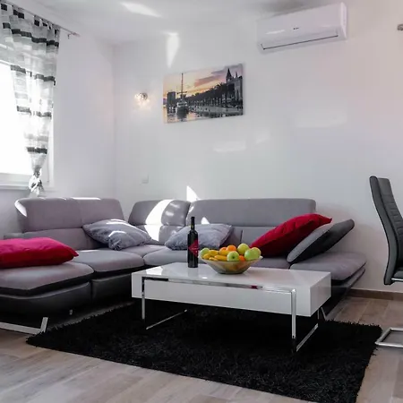 Sunrise Apartman