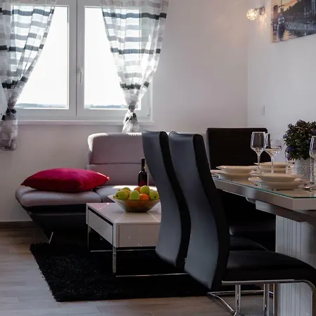 Sunrise Apartman